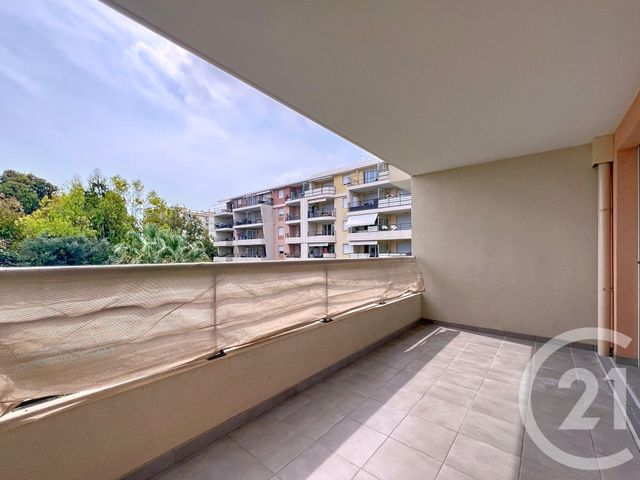 Appartement F3 à vendre - 3 pièces - 65.23 m2 - ANTIBES - 06 - PROVENCE-ALPES-COTE-D-AZUR - Century 21 Albert 1Er