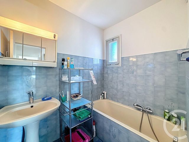 Appartement T2 à vendre - 2 pièces - 50.16 m2 - ANTIBES - 06 - PROVENCE-ALPES-COTE-D-AZUR - Century 21 Albert 1Er