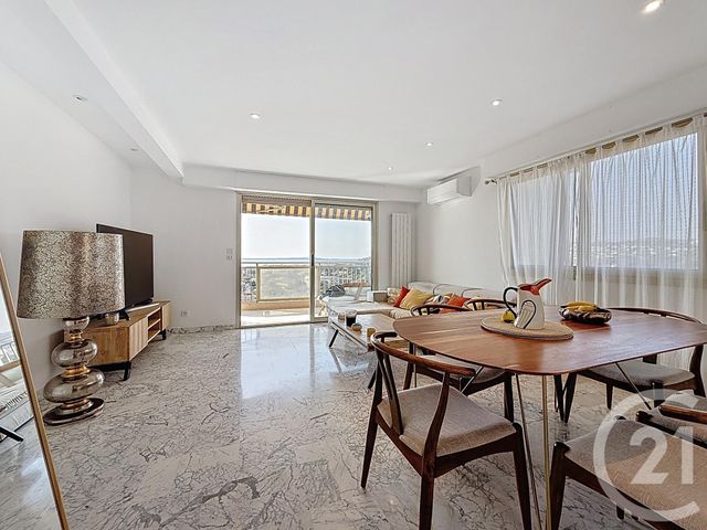 Afficher la photo en grand Appartement F3 à vendre - 3 pièces - 77.72 m2 - ANTIBES - 06 - PROVENCE-ALPES-COTE-D-AZUR - Century 21 Albert 1Er