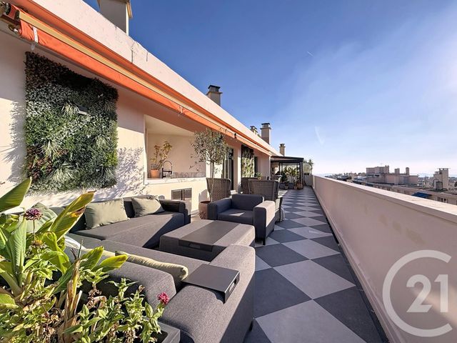 Afficher la photo en grand Appartement F3 à vendre - 3 pièces - 94.49 m2 - JUAN LES PINS - 06 - PROVENCE-ALPES-COTE-D-AZUR - Century 21 Albert 1Er