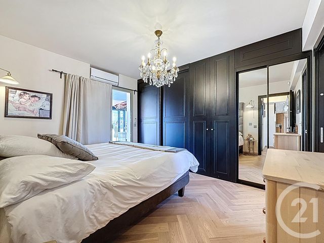 Afficher la photo en grand Appartement F3 à vendre - 3 pièces - 94.49 m2 - JUAN LES PINS - 06 - PROVENCE-ALPES-COTE-D-AZUR - Century 21 Albert 1Er