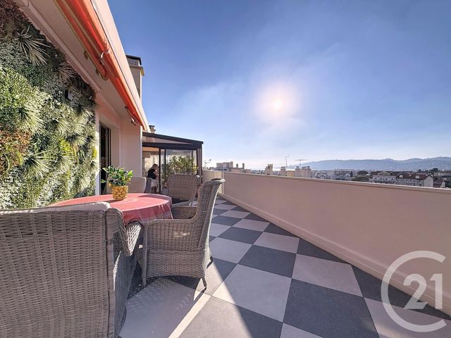 Afficher la photo en grand Appartement F3 à vendre - 3 pièces - 94.49 m2 - JUAN LES PINS - 06 - PROVENCE-ALPES-COTE-D-AZUR - Century 21 Albert 1Er