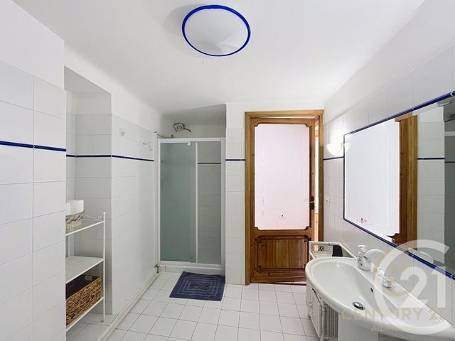 Appartement F3 bis à louer - 3 pièces - 88.12 m2 - ANTIBES - 06 - PROVENCE-ALPES-COTE-D-AZUR - Century 21 Albert 1Er