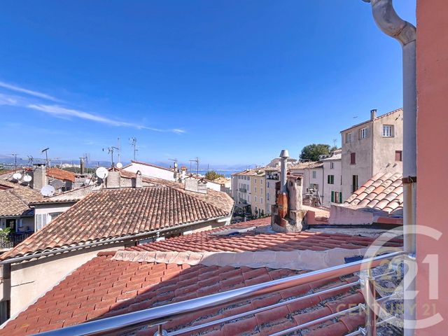 Appartement F3 bis à louer - 3 pièces - 88.12 m2 - ANTIBES - 06 - PROVENCE-ALPES-COTE-D-AZUR - Century 21 Albert 1Er
