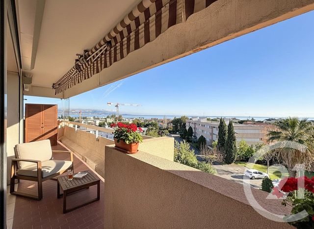 Appartement F4 à louer - 4 pièces - 100.11 m2 - ANTIBES - 06 - PROVENCE-ALPES-COTE-D-AZUR - Century 21 Albert 1Er