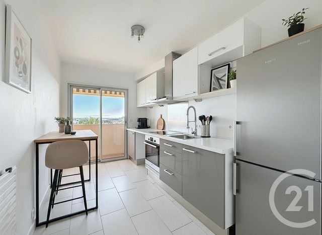 Appartement F4 à louer - 4 pièces - 100.11 m2 - ANTIBES - 06 - PROVENCE-ALPES-COTE-D-AZUR - Century 21 Albert 1Er