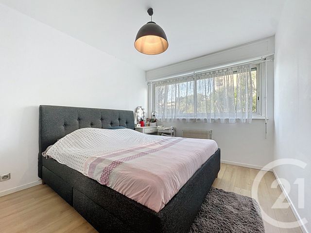 Appartement F3 à vendre - 3 pièces - 68.03 m2 - ANTIBES - 06 - PROVENCE-ALPES-COTE-D-AZUR - Century 21 Albert 1Er