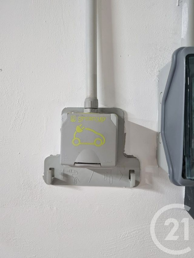 parking à vendre - 50.0 m2 - ANTIBES - 06 - PROVENCE-ALPES-COTE-D-AZUR - Century 21 Albert 1Er