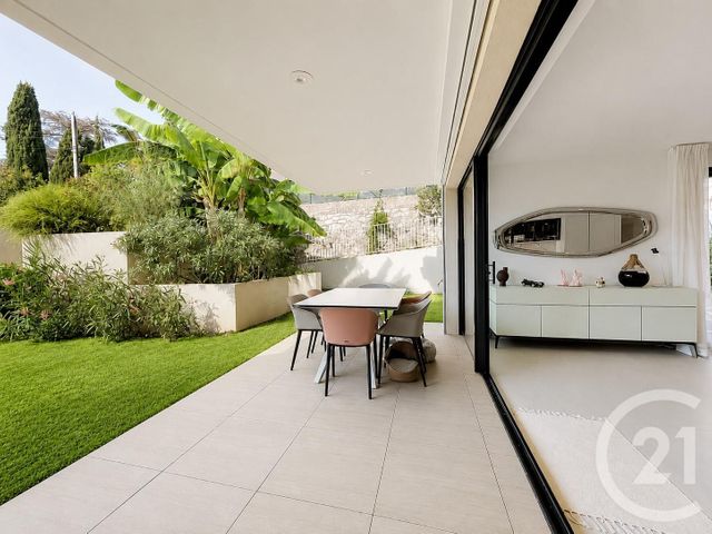 Appartement F3 à vendre - 3 pièces - 84.86 m2 - ANTIBES - 06 - PROVENCE-ALPES-COTE-D-AZUR - Century 21 Albert 1Er