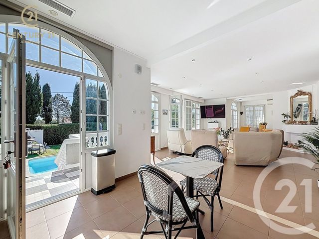 maison à vendre - 7 pièces - 183.01 m2 - JUAN LES PINS - 06 - PROVENCE-ALPES-COTE-D-AZUR - Century 21 Albert 1Er