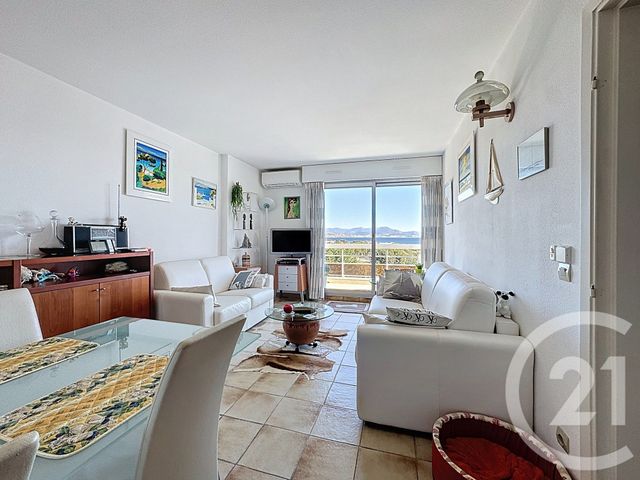 Afficher la photo en grand Appartement T2 à vendre - 2 pièces - 48.4 m2 - ANTIBES - 06 - PROVENCE-ALPES-COTE-D-AZUR - Century 21 Albert 1Er