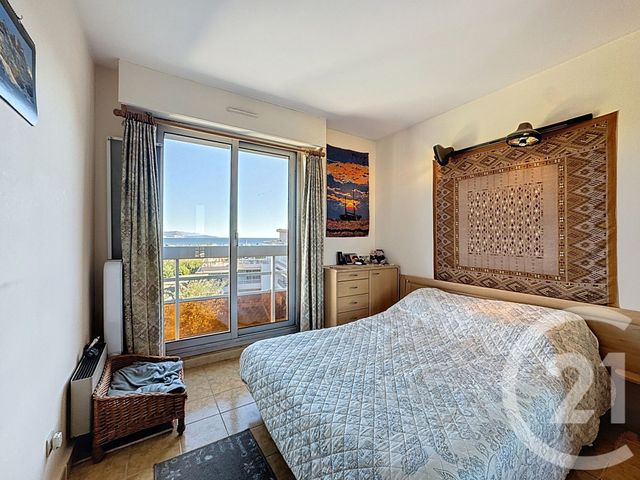 Afficher la photo en grand Appartement T2 à vendre - 2 pièces - 48.4 m2 - ANTIBES - 06 - PROVENCE-ALPES-COTE-D-AZUR - Century 21 Albert 1Er