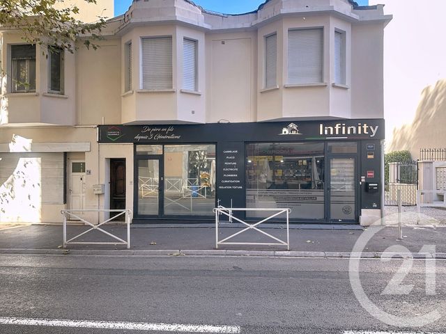 Afficher la photo en grand Appartement F5 à vendre - 6 pièces - 162.0 m2 - JUAN LES PINS - 06 - PROVENCE-ALPES-COTE-D-AZUR - Century 21 Albert 1Er