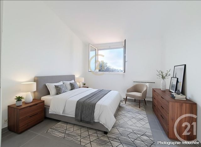 maison à vendre - 4 pièces - 88.76 m2 - ANTIBES - 06 - PROVENCE-ALPES-COTE-D-AZUR - Century 21 Albert 1Er