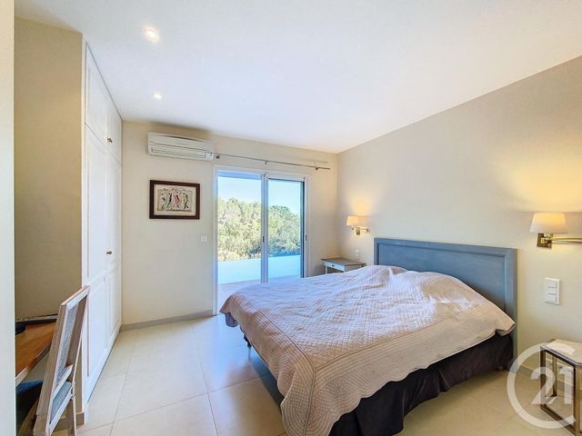 maison à vendre - 9 pièces - 294.94 m2 - ANTIBES - 06 - PROVENCE-ALPES-COTE-D-AZUR - Century 21 Albert 1Er