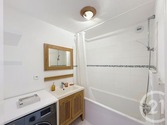 Appartement T2 à louer - 2 pièces - 55.34 m2 - ANTIBES - 06 - PROVENCE-ALPES-COTE-D-AZUR - Century 21 Albert 1Er