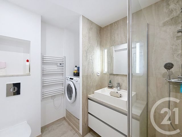 Appartement à louer - 2 pièces - 36.12 m2 - ANTIBES - 06 - PROVENCE-ALPES-COTE-D-AZUR - Century 21 Albert 1Er