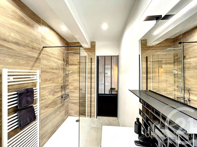 Appartement F1 à louer - 1 pièce - 27.36 m2 - ANTIBES - 06 - PROVENCE-ALPES-COTE-D-AZUR - Century 21 Albert 1Er