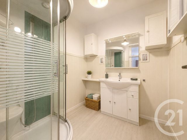 Appartement F3 à vendre - 3 pièces - 71.62 m2 - ANTIBES - 06 - PROVENCE-ALPES-COTE-D-AZUR - Century 21 Albert 1Er