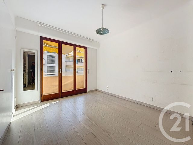 Appartement F3 à vendre - 3 pièces - 73.0 m2 - ANTIBES - 06 - PROVENCE-ALPES-COTE-D-AZUR - Century 21 Albert 1Er