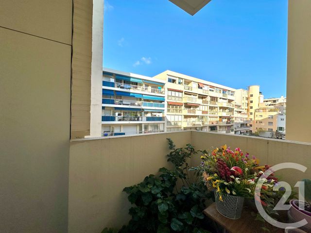 Appartement F3 à vendre - 3 pièces - 60.05 m2 - ANTIBES - 06 - PROVENCE-ALPES-COTE-D-AZUR - Century 21 Albert 1Er