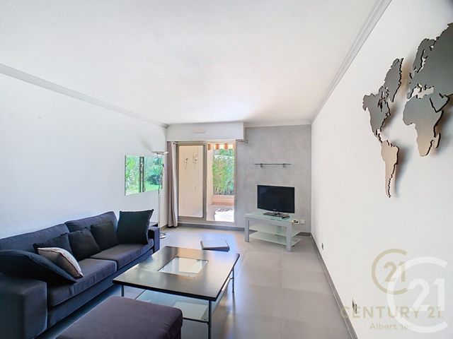 Appartement F3 à louer - 3 pièces - 74.0 m2 - LE GOLFE JUAN - 06 - PROVENCE-ALPES-COTE-D-AZUR - Century 21 Albert 1Er