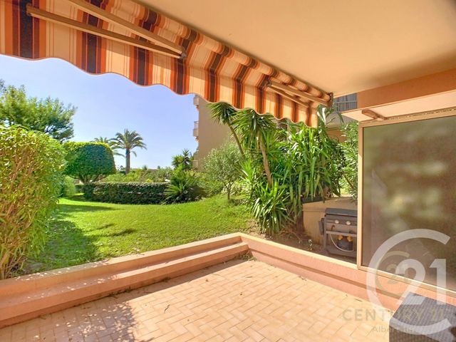 Appartement F3 à louer - 3 pièces - 74.0 m2 - LE GOLFE JUAN - 06 - PROVENCE-ALPES-COTE-D-AZUR - Century 21 Albert 1Er