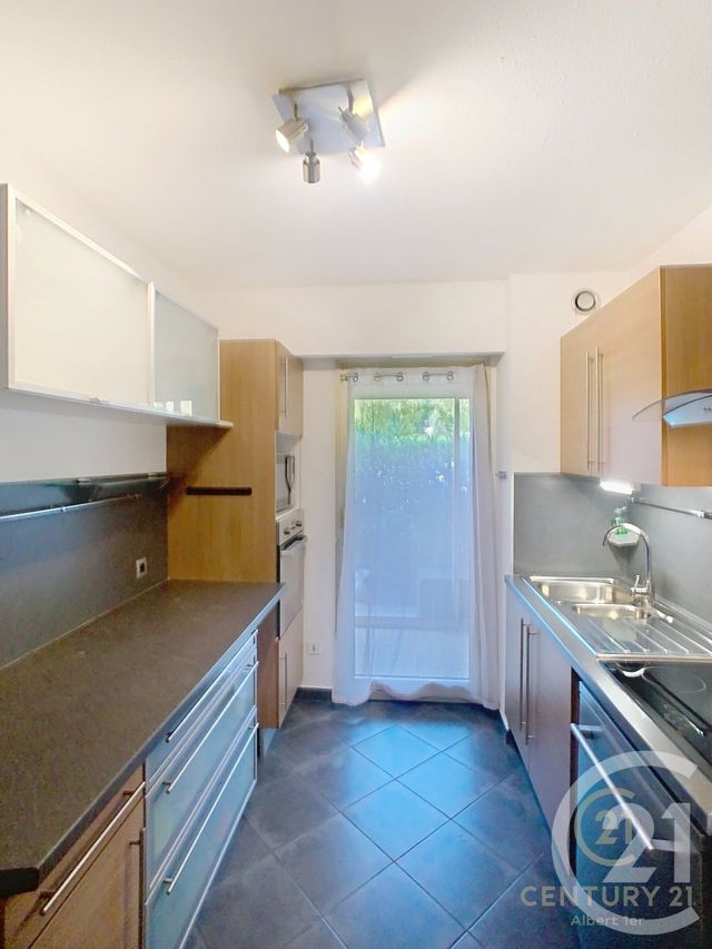 Appartement F3 à louer - 3 pièces - 74.0 m2 - LE GOLFE JUAN - 06 - PROVENCE-ALPES-COTE-D-AZUR - Century 21 Albert 1Er