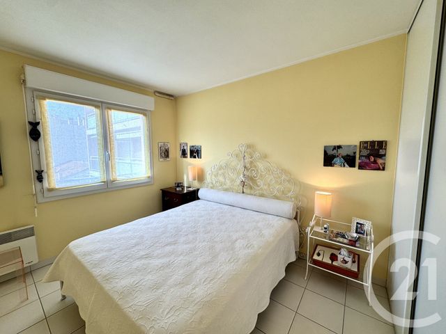 Appartement F2 à vendre - 2 pièces - 45.12 m2 - JUAN LES PINS - 06 - PROVENCE-ALPES-COTE-D-AZUR - Century 21 Albert 1Er