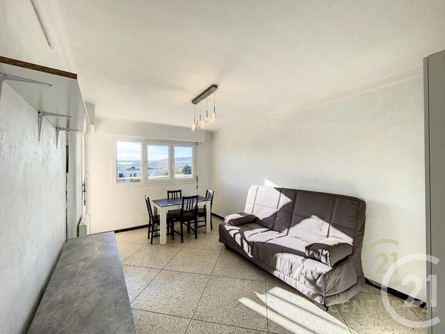 Appartement F1 à louer - 1 pièce - 27.65 m2 - JUAN LES PINS - 06 - PROVENCE-ALPES-COTE-D-AZUR - Century 21 Albert 1Er