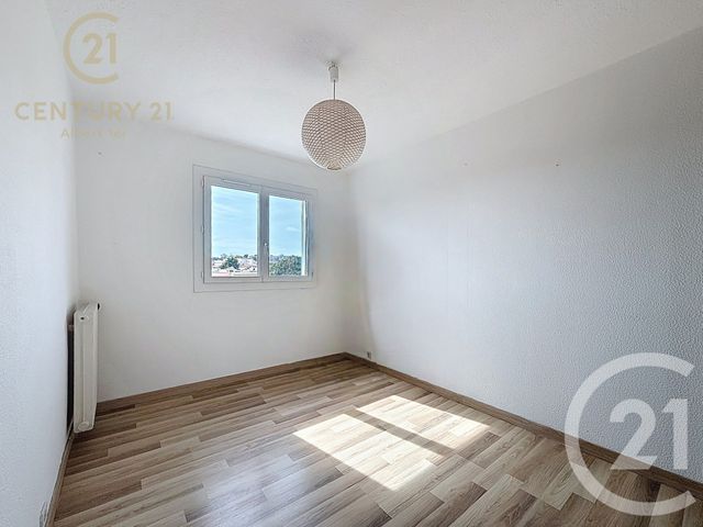 Appartement F3 à vendre - 3 pièces - 62.99 m2 - ANTIBES - 06 - PROVENCE-ALPES-COTE-D-AZUR - Century 21 Albert 1Er