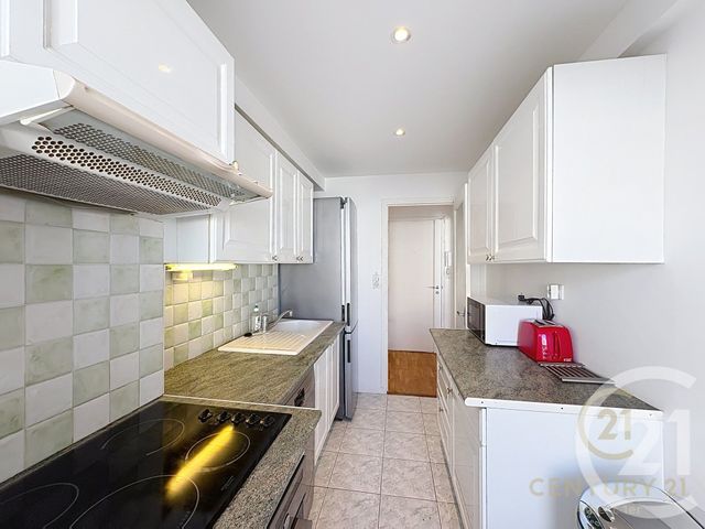 Appartement à louer - 2 pièces - 54.88 m2 - ANTIBES - 06 - PROVENCE-ALPES-COTE-D-AZUR - Century 21 Albert 1Er
