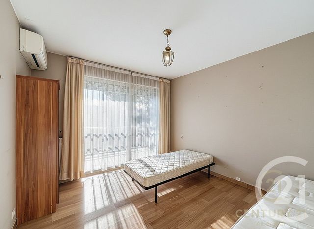 Appartement F4 à louer - 4 pièces - 126.77 m2 - ANTIBES - 06 - PROVENCE-ALPES-COTE-D-AZUR - Century 21 Albert 1Er