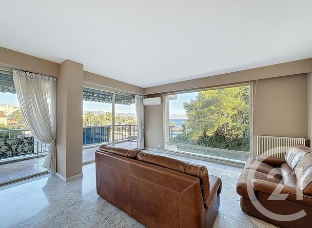 Appartement F4 à louer - 4 pièces - 126.77 m2 - ANTIBES - 06 - PROVENCE-ALPES-COTE-D-AZUR - Century 21 Albert 1Er
