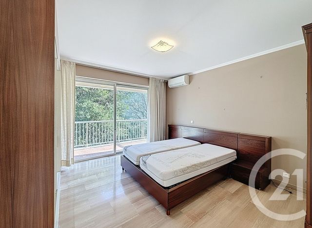 Appartement F4 à louer - 4 pièces - 126.77 m2 - ANTIBES - 06 - PROVENCE-ALPES-COTE-D-AZUR - Century 21 Albert 1Er