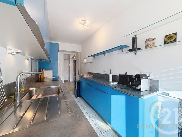 Appartement F3 à louer - 3 pièces - 79.03 m2 - ANTIBES - 06 - PROVENCE-ALPES-COTE-D-AZUR - Century 21 Albert 1Er