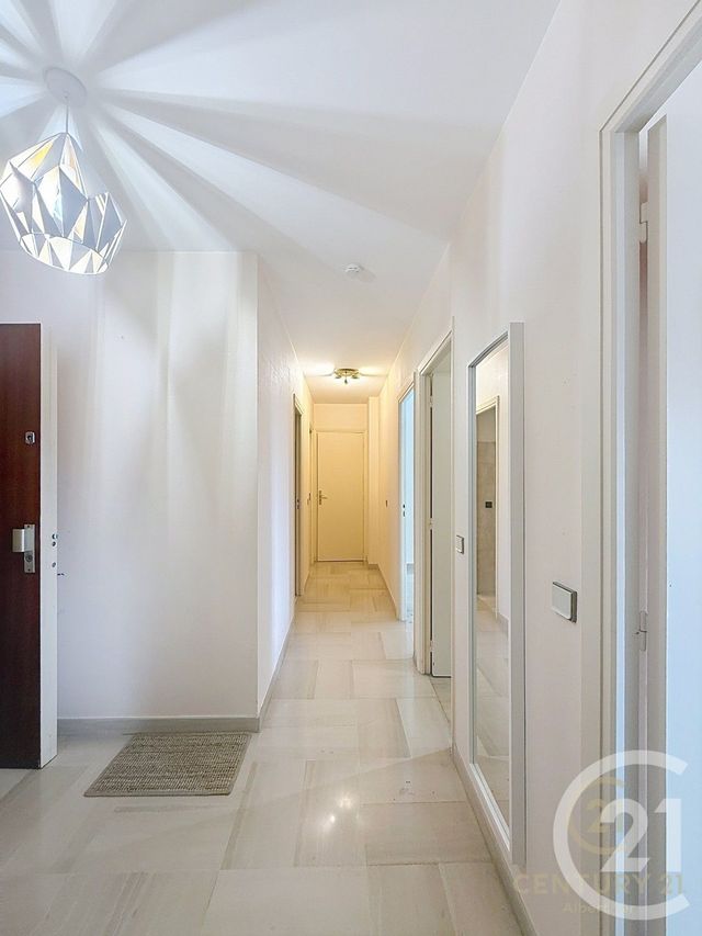 Appartement F2 à louer - 2 pièces - 54.01 m2 - ANTIBES - 06 - PROVENCE-ALPES-COTE-D-AZUR - Century 21 Albert 1Er