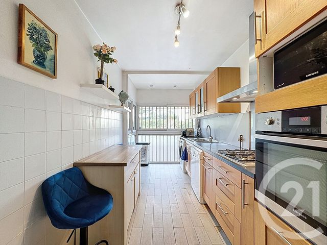 Appartement T3 à vendre - 3 pièces - 66.22 m2 - ANTIBES - 06 - PROVENCE-ALPES-COTE-D-AZUR - Century 21 Albert 1Er