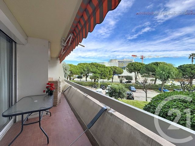 Appartement T3 à vendre - 3 pièces - 66.22 m2 - ANTIBES - 06 - PROVENCE-ALPES-COTE-D-AZUR - Century 21 Albert 1Er