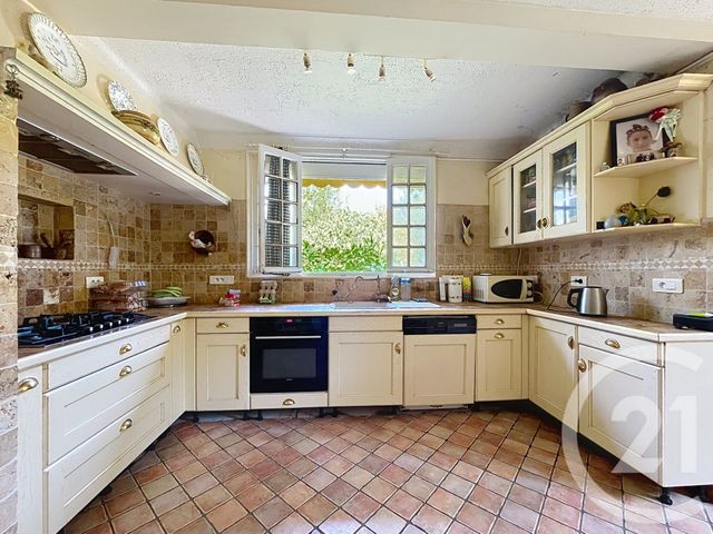 maison à vendre - 14 pièces - 326.46 m2 - GRASSE - 06 - PROVENCE-ALPES-COTE-D-AZUR - Century 21 Albert 1Er