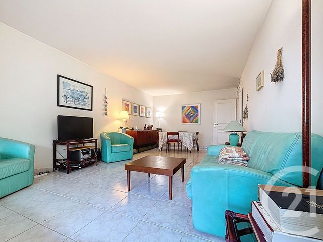Appartement F3 à vendre - 3 pièces - 71.06 m2 - ANTIBES - 06 - PROVENCE-ALPES-COTE-D-AZUR - Century 21 Albert 1Er