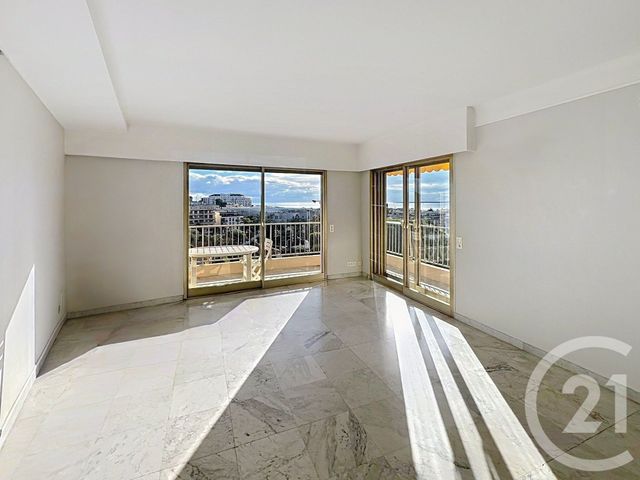 Appartement F3 à vendre - 3 pièces - 85.3 m2 - ANTIBES - 06 - PROVENCE-ALPES-COTE-D-AZUR - Century 21 Albert 1Er