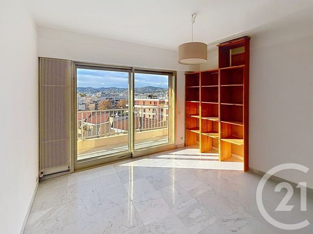 Appartement F3 à vendre - 3 pièces - 85.3 m2 - ANTIBES - 06 - PROVENCE-ALPES-COTE-D-AZUR - Century 21 Albert 1Er