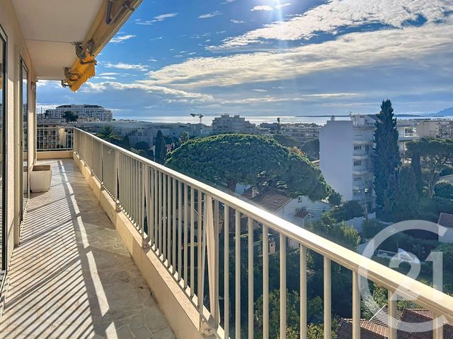 Appartement F3 à vendre - 3 pièces - 85.3 m2 - ANTIBES - 06 - PROVENCE-ALPES-COTE-D-AZUR - Century 21 Albert 1Er