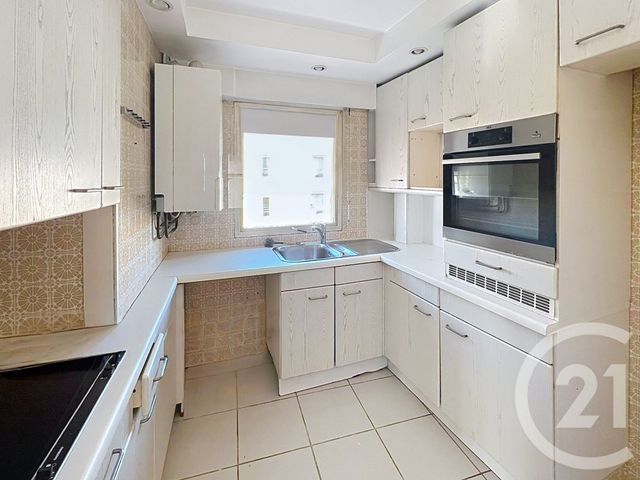 Appartement F3 à vendre - 3 pièces - 85.3 m2 - ANTIBES - 06 - PROVENCE-ALPES-COTE-D-AZUR - Century 21 Albert 1Er