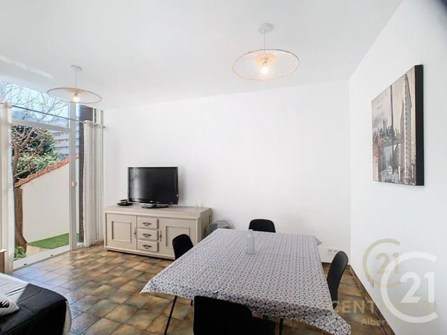 Appartement F1 à louer - 1 pièce - 30.09 m2 - ANTIBES - 06 - PROVENCE-ALPES-COTE-D-AZUR - Century 21 Albert 1Er