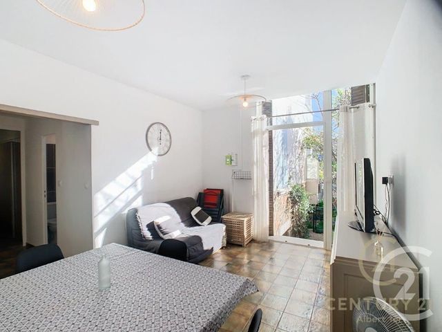 Appartement F1 à louer ANTIBES