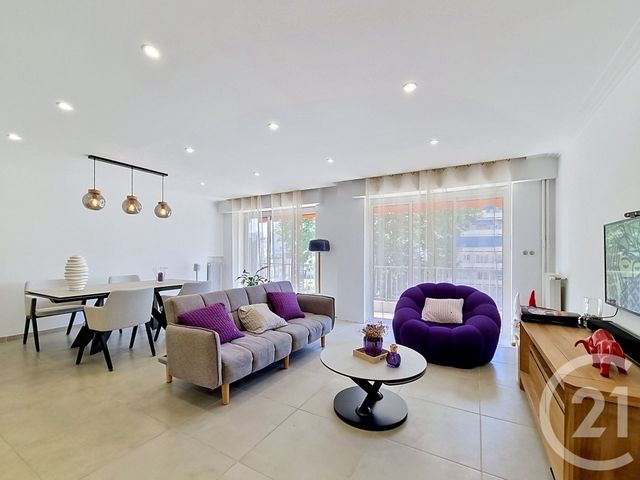 Appartement F4 à vendre - 4 pièces - 103.0 m2 - ANTIBES - 06 - PROVENCE-ALPES-COTE-D-AZUR - Century 21 Albert 1Er