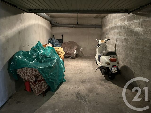 Appartement F2 à vendre - 2 pièces - 46.96 m2 - FREJUS - 83 - PROVENCE-ALPES-COTE-D-AZUR - Century 21 Albert 1Er