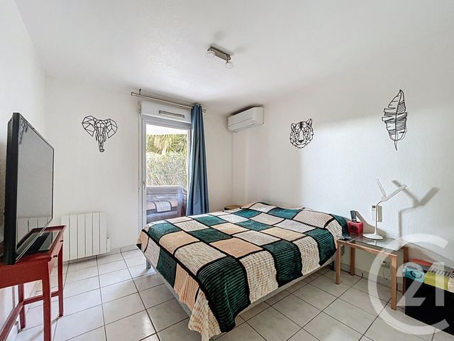 Appartement F2 à vendre - 2 pièces - 46.96 m2 - FREJUS - 83 - PROVENCE-ALPES-COTE-D-AZUR - Century 21 Albert 1Er